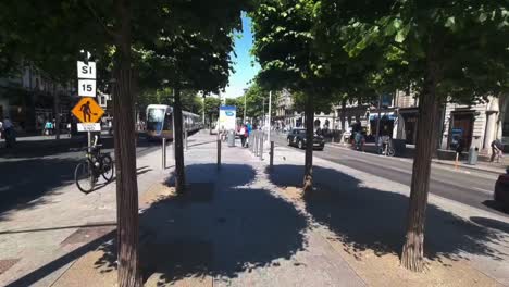 Hyper-Lapse-Dublin-O&#39;Connell-Street-Im-Sommer