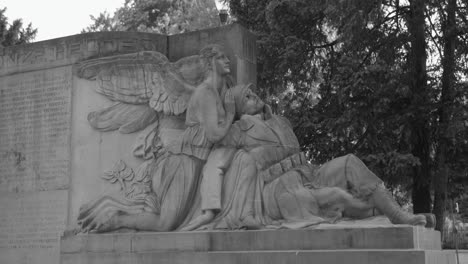 Pan-shot-of-grand-Gesneuvelden-Monument-in-Brussels-Belgium