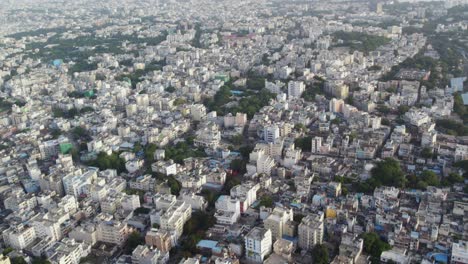 Vista-Aérea-De-Hyderabad,-La-Capital-Y-Ciudad-Más-Grande-Del-Estado-Indio-De-Telangana.
