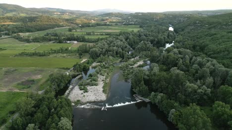 Fluss-Ardèche-Frankreich-Landschaft-Landschaft-Antenne-Würde