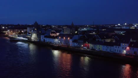 Ruhige-Nachtaufnahme-Von-Galway