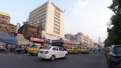 Material-De-Archivo-Del-Mercado-De-Carreteras-De-La-Ciudad-De-Kolkata-Y-Personas
