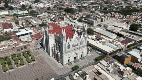 Church-Of-The-Sacred-Heart-of-Jesus-In-The-City-of-Leon,-Guanajuato,-Mexico