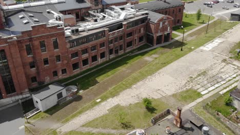 Aerial-shot-of-the-Żnin-Arche-Hotel-inside-old-sugar-factory-in-Poland