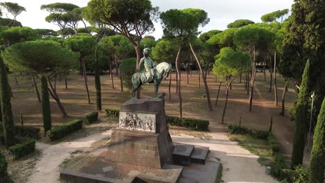 Monument-to-King-Umberto-I-in-Villa-borghese,-a-huge-park-in-Rome