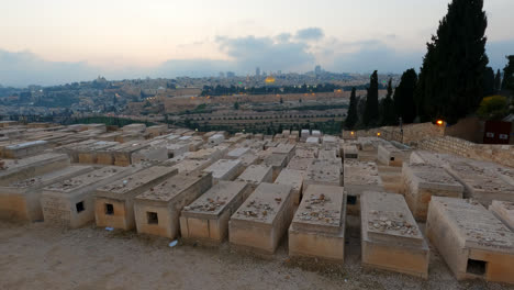Santo-Cementerio-Judío-En-El-Monte-De-Los-Olivos,-Jerusalén,-Israel