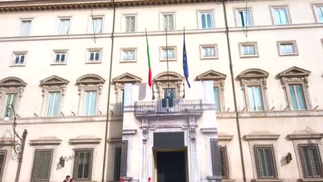 Chigi-Palast-In-Rom,-Sitz-Des-Ministerrats-Und-Offizielle-Residenz-Des-Italienischen-Premierministers-Auf-Der-Piazza-Colonna