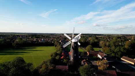 Waltham-windmill