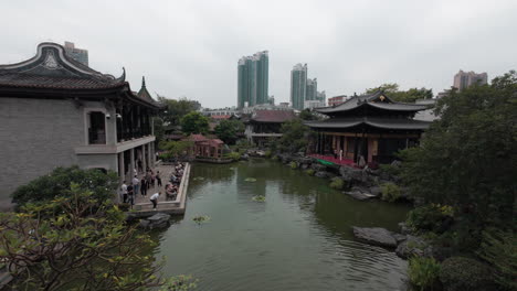 Overlooking-shot-of-a-beautiful-inner-area-of-Traditional-Chinese-opera-cultural-heritage-centre-in-Guangzhou,-China
