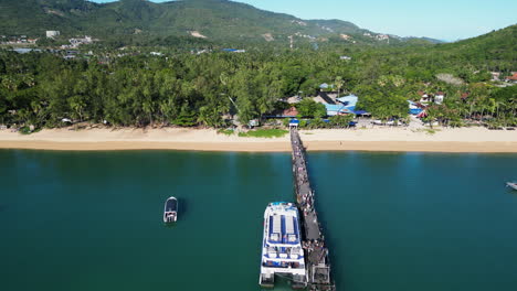 Aerial-panorama-of-ferry-harbor-port-between-Koh-Samui-and-Koh-Tao-pralarn-pier,-Thailand
