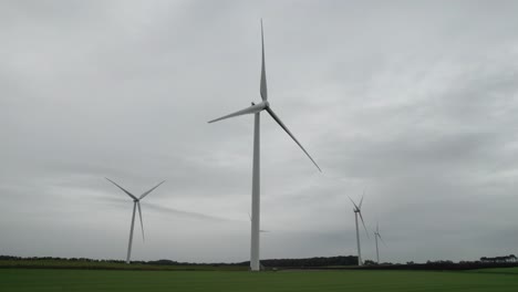 Windmill-Farm-Producing-Alternative-Energy