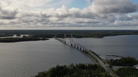 Aerial-flying-backwards-shot-of-Bridge-in-Korsholm,-Vaasa,-Archipelago-of-Finland