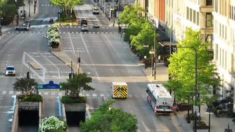 Ambulance-responding-to-medical-emergency-in-downtown-Chicago,-Illinois