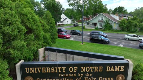 University-of-Notre-Dame-sign