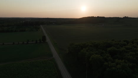 Aerial-footage---quiet,-empty-US-route-during-stunning,-ethereal-sunrise