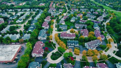 Residential-neighborhood-above-Indian-Creek,-Illinois-USA-with-a-beautiful-fall-foliage