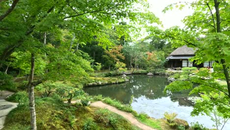 Beautiful-Japanese-Garden-And-Tea-House-In-The-Historic-Town-Of-Nara,-Japan