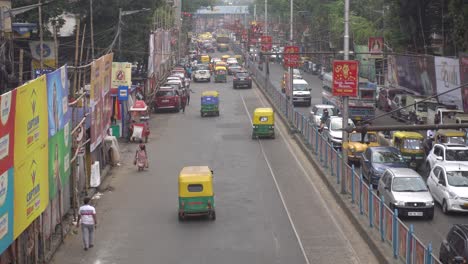 Material-De-Archivo-De-La-Calle-Y-La-Carretera-De-La-Ciudad-De-Kolkata