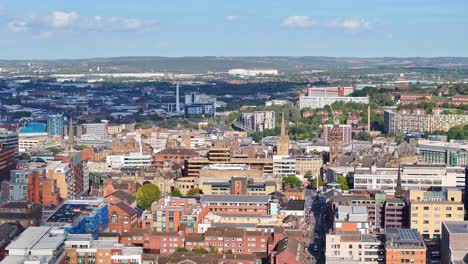 Vista-Of-City-Centre-Landmarks-In-Sheffield,-English-County-of-South-Yorkshire,-England