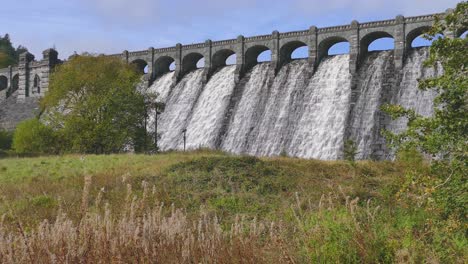 Shot-of-water-flow-at-the-Dam-in-the-morning