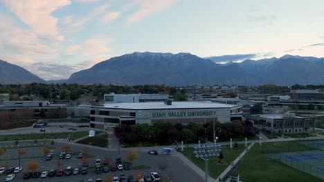 Utah-Valley-University-at-dawn-in-Orem,-Utah---aerial