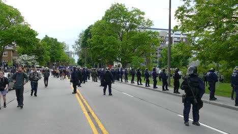 Policía-Preparada-Para-Protección-Durante-La-Cumbre-Del-G7