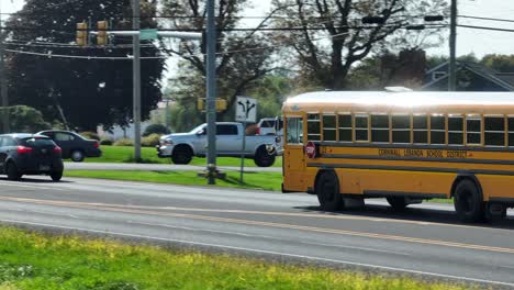 Gelber-Schulbus-In-Amerika