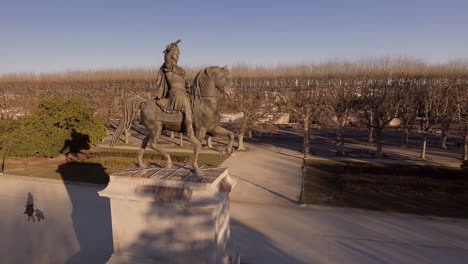 Equestrian-statue-of-Louis-XIV-in-Montpellier-Promenade-du-Peyrou-aerial-drone