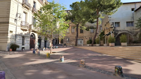 slow-motion-of-Montpellier-empty-square-during-covid-lockdown-France