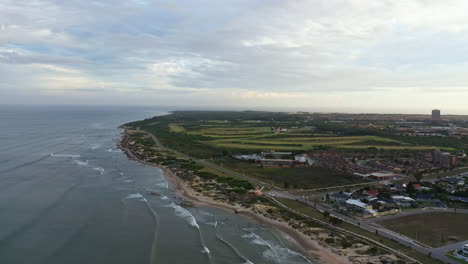 Golf-Von-Port-Elizabeth,-Südafrika,-Luftaufnahme-über-Dem-Ozean