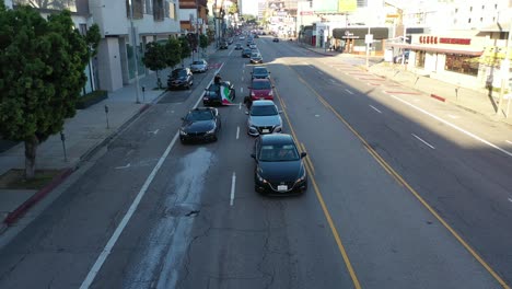 Palästina-Demonstranten-Fahren-Die-Straße-Entlang