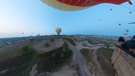 balloon-trip-over-cappadocia-turkey,-balloon-flight,-capadocia