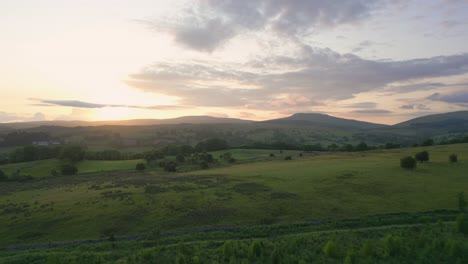 Sunset-over-the-Brecon-Beacons-hills,-Aerial