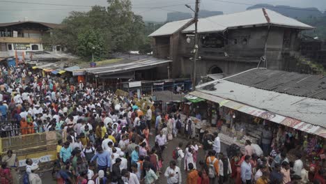 The-crowd-of-Hindu-devotees-at-Trimbkeshwar-temple-dedicated-to-Lord-Shiva-during-the-holy-month-of-Shravana