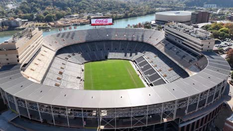 aerial-pullout-from-neyland-stadium-in-knoxville-tennessee