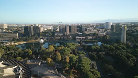 Parque-Del-Lago-EUR---Toma-Aérea-De-Establecimiento