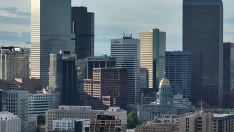 Tight-shot-of-Denver-skyline-featuring-Denver-Capitol-building