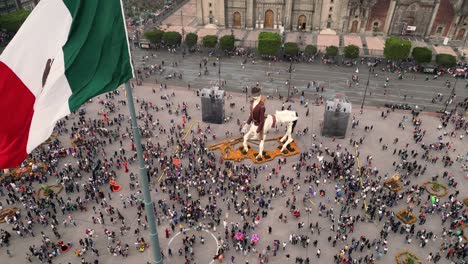 Aerial-Shot-of-Mexico-City-Cathedral-on-the-Day-of-the-Dead,-Grand-Monument