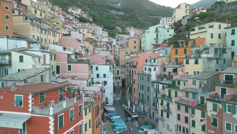 Drone-Flies-Away-from-Riomaggiore-Town-to-Reveal-Amazing-Cinque-Terre-Landscape