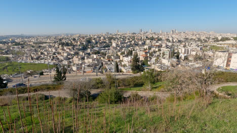 Pan-Up-Revela-La-Ciudad-De-Jerusalén-En-Israel