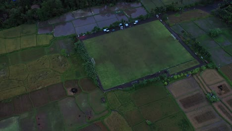 Drone-reveal-of-Ubud,-Bali,-Indonesia-in-December
