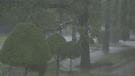 La-Lluvia-Torrencial-Comienza-A-Inundar