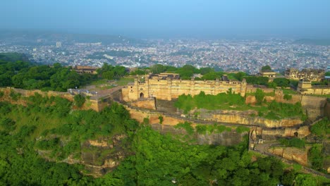 Gwalior-Fort-Luftaufnahme-DJI-Mini-3pro