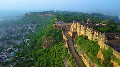 Fuerte-De-Gwalior-Vista-Aérea-Dji-Mini-3pro