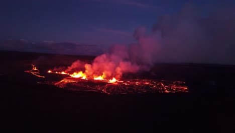 Toma-Amplia-Del-Cardán-Del-Lago-De-Lava-Iluminado-Y-El-Cráter-Del-Kilauea-En-Su-Primera-Noche-De-Erupción-En-Septiembre-De-2023-En-La-Gran-Isla-De-Hawái.