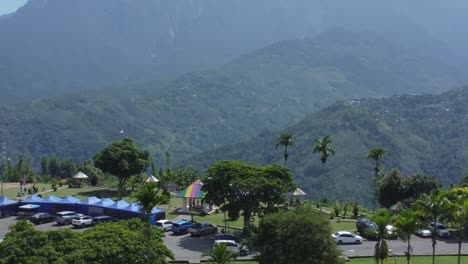 Toma-De-Drone-Del-Monte-Kinabalu-En-Nabalu-Sabah-Malasia-A-La-Luz-Del-Día