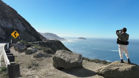 Travel-Highway-One-road-as-a-solo-female-traveler,-sunny-California-coastal-landscape