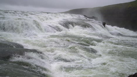 Landschaft-Des-Gullfoss-Wasserfalls-In-Island.