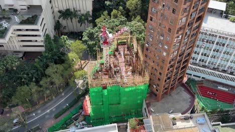 Gebäude-Mit-Bambusgerüsten-Im-Bau-In-Hongkong