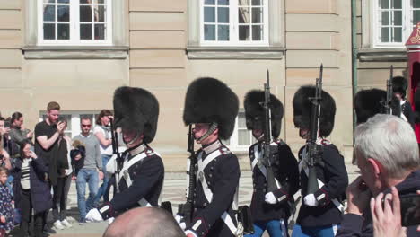 Royal-Danish-Guard-in-formation-with-onlookers-capturing-the-moment